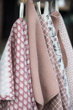 Håndklæde Mynte faded rose strikket