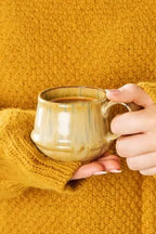 Krus m/hank Kalmar mustard m/blå striber